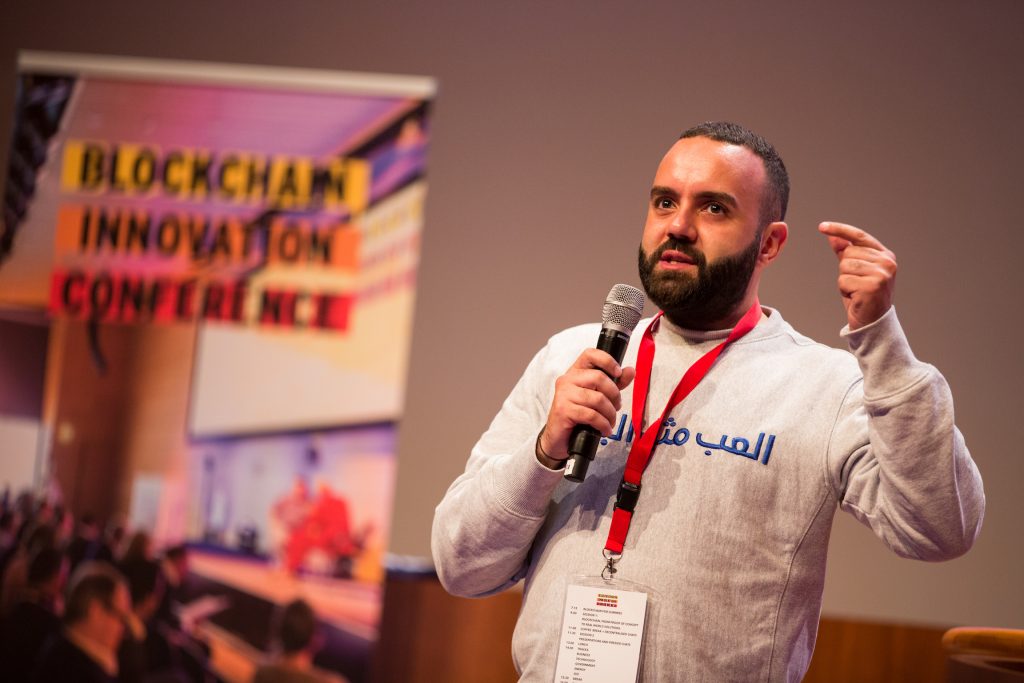 Tey El Rjula, Founder of Fluus @ HCCP conference 2021 Prague.
